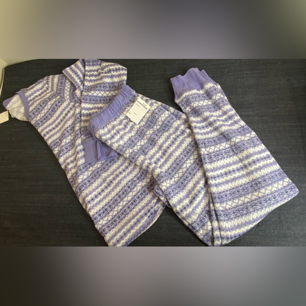 Spendid Pj’s Size SMALL!